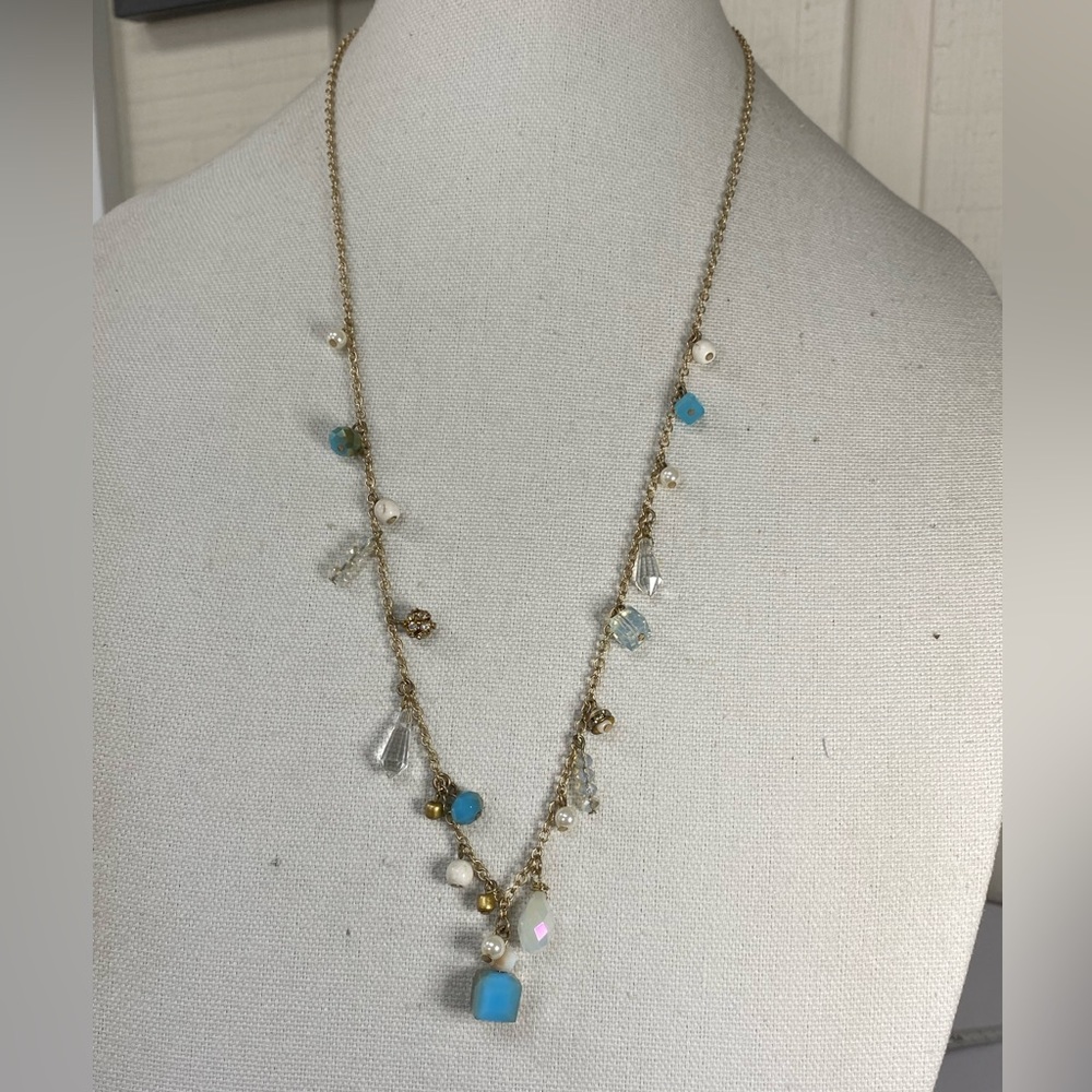 Dainty feminine Goldtone necklace with dangles